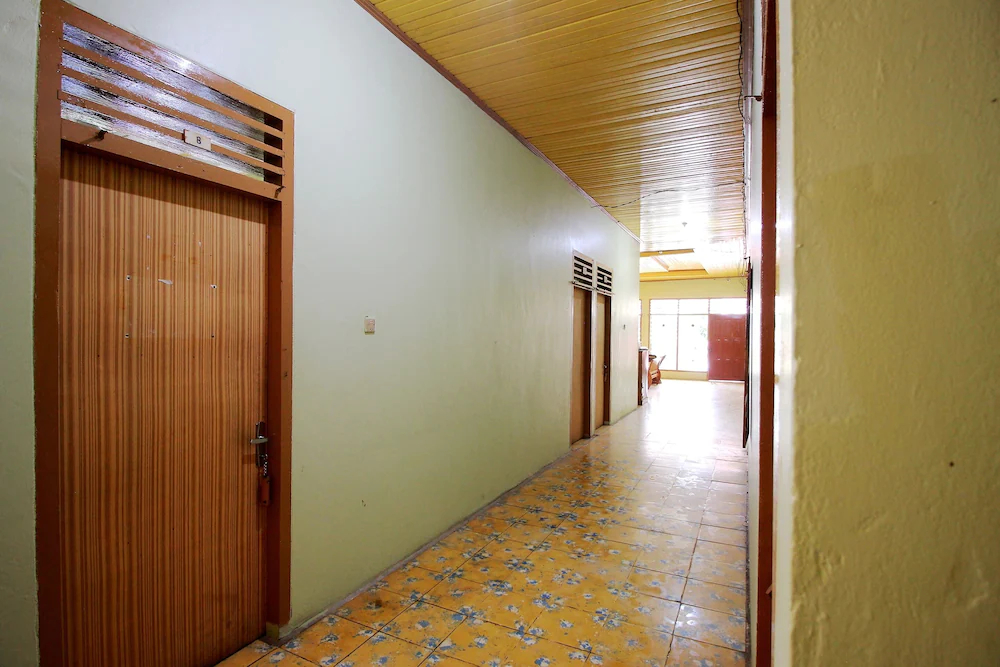 Hotel Mutiara by OYO Rooms