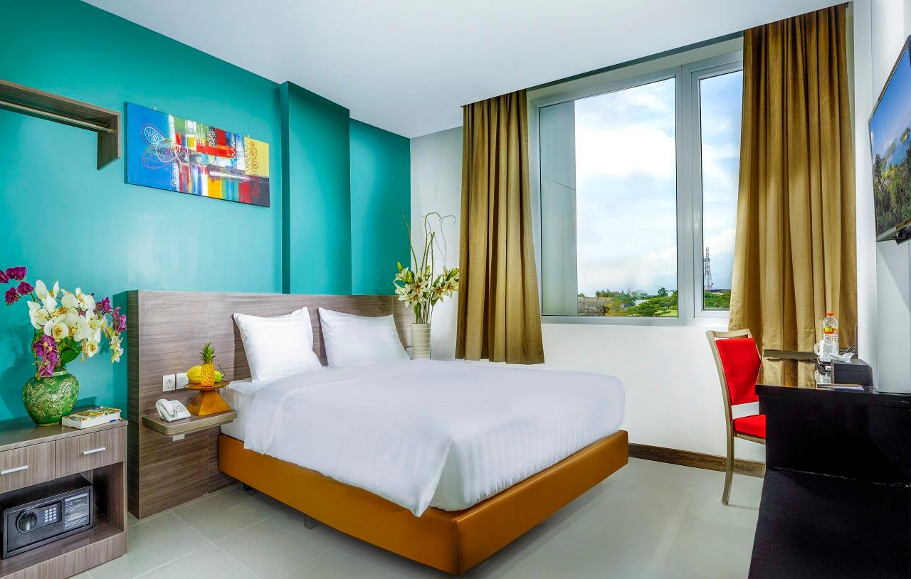 Ayani Hotel