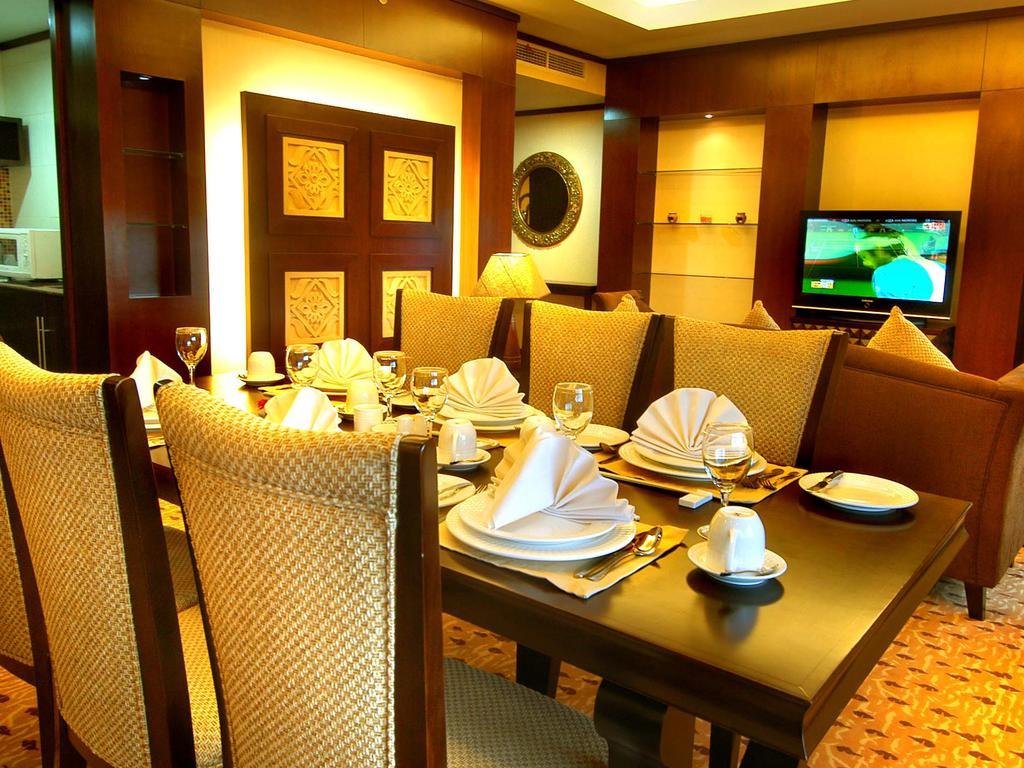 Hermes Palace Hotel