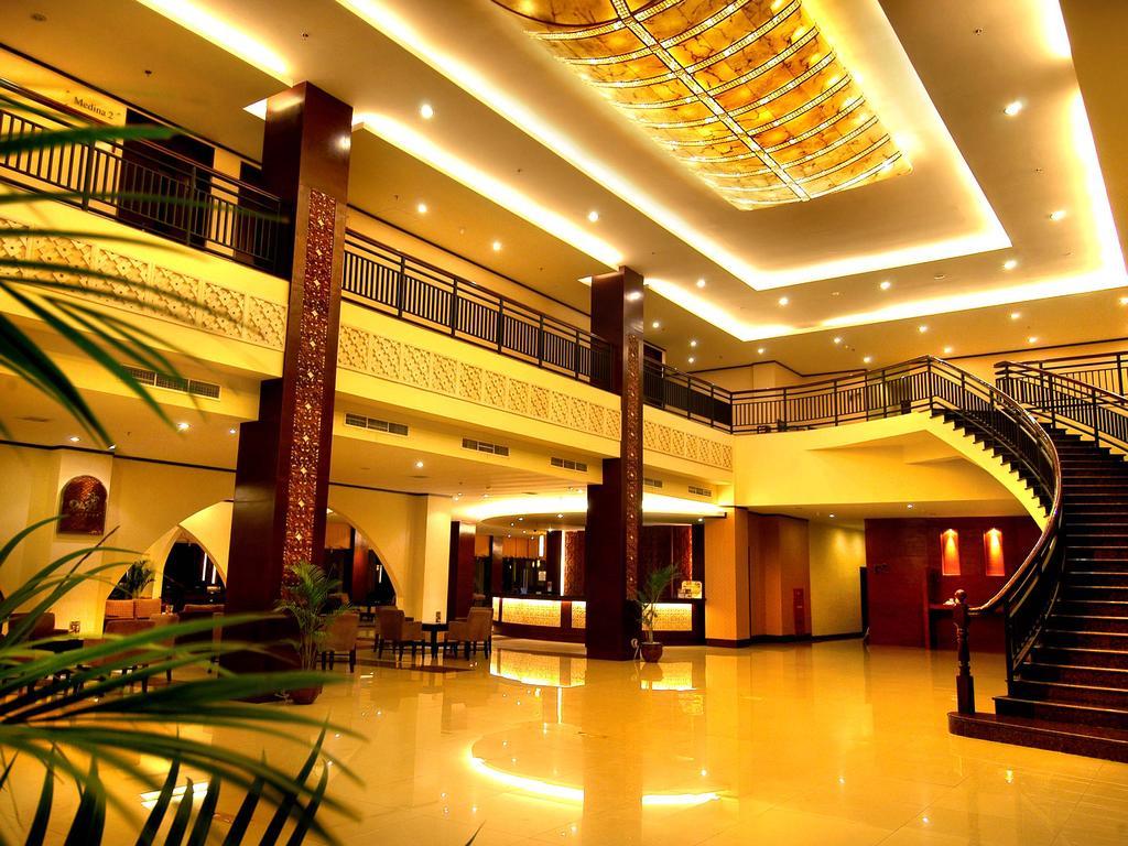 Hermes Palace Hotel