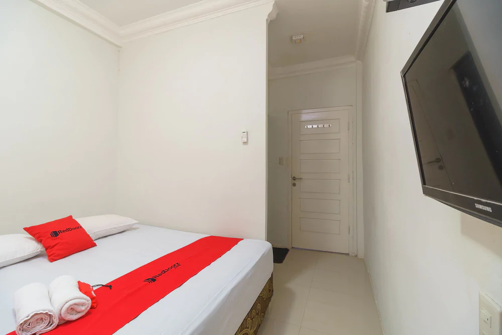 Hotel Thayyiba by RedDoorz