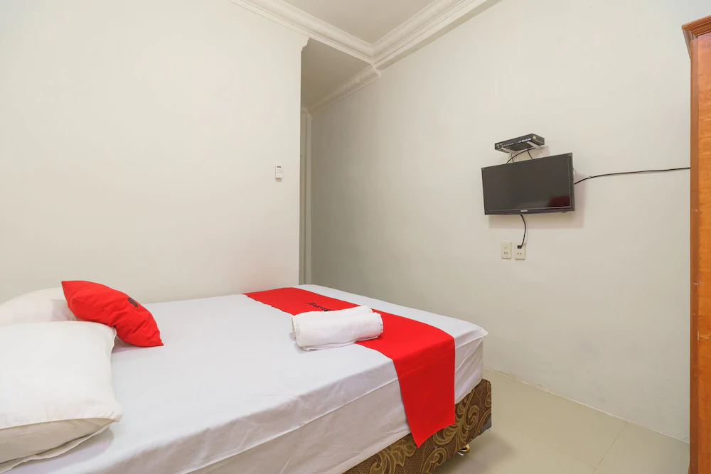 Hotel Thayyiba by RedDoorz