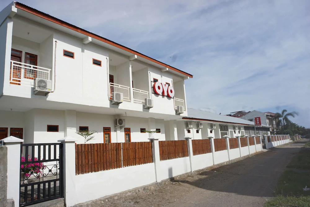 Kupula Guest House by OYO Rooms