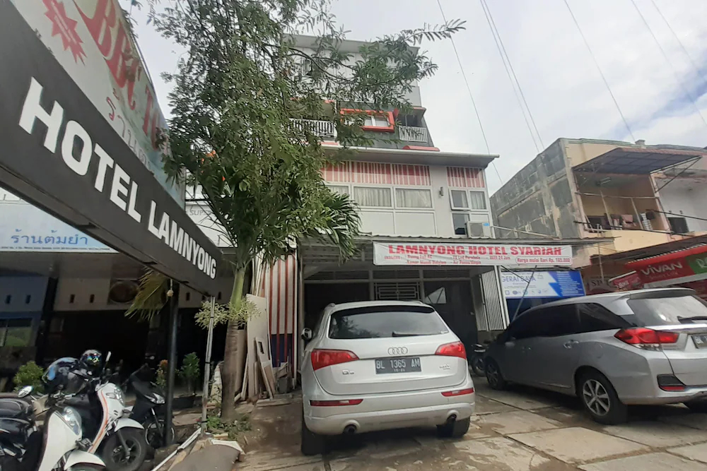 Lamnyong Syariah by OYO Rooms