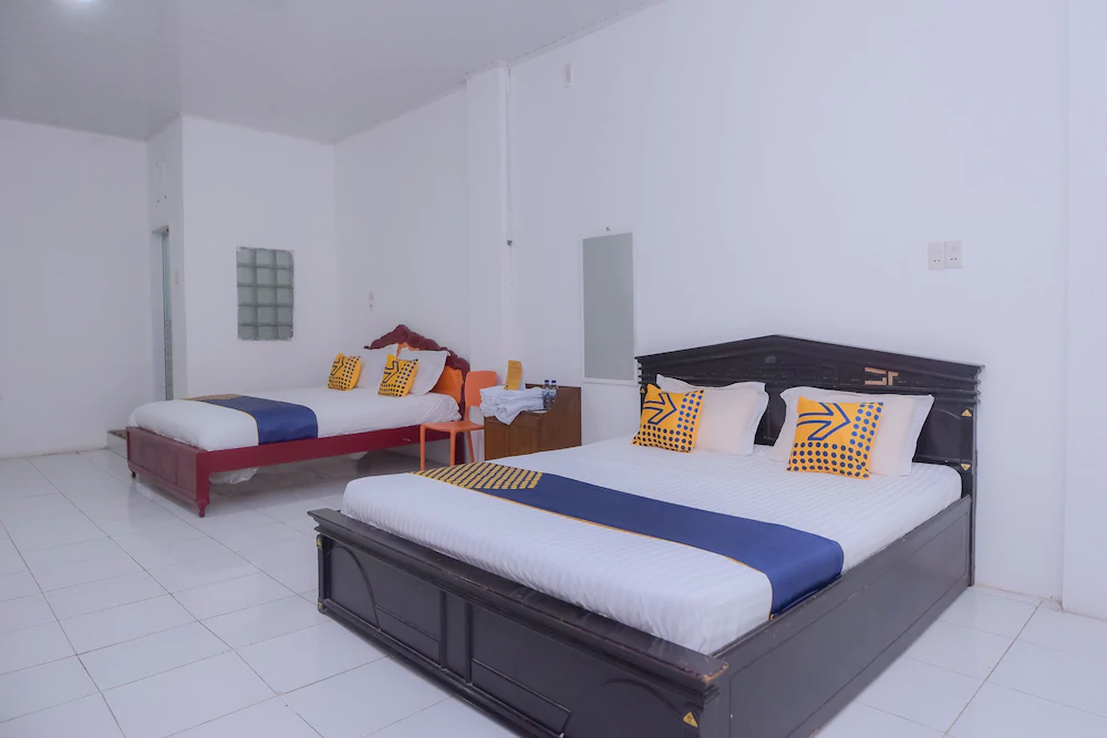 Seunia Hotel by OYO Rooms