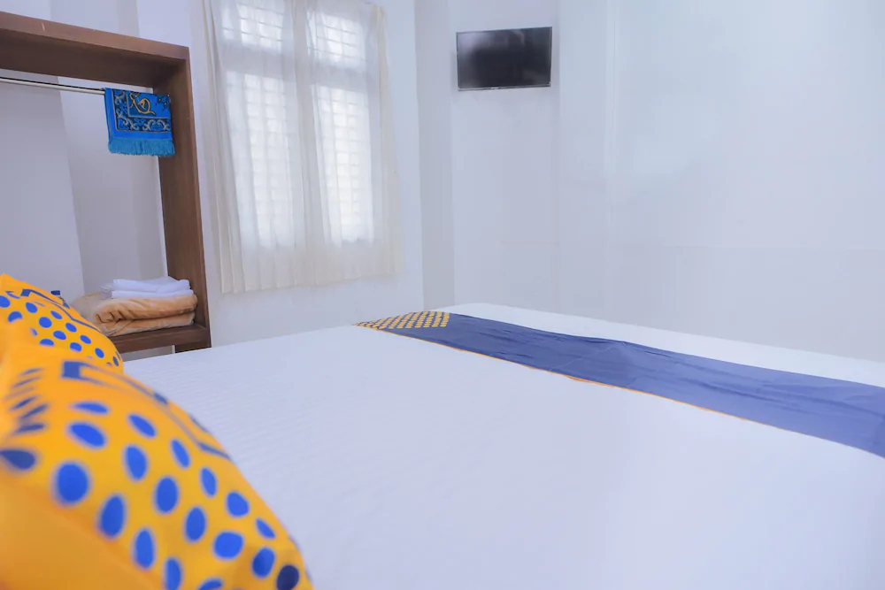 Seunia Hotel by OYO Rooms