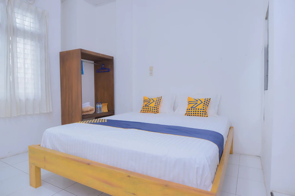 Seunia Hotel by OYO Rooms
