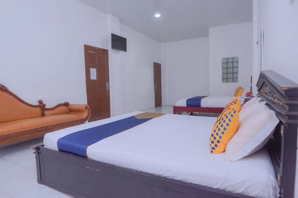 Seunia Hotel by OYO Rooms