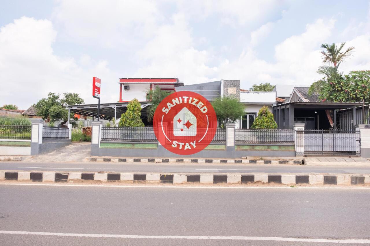 Andung Residence by OYO Rooms