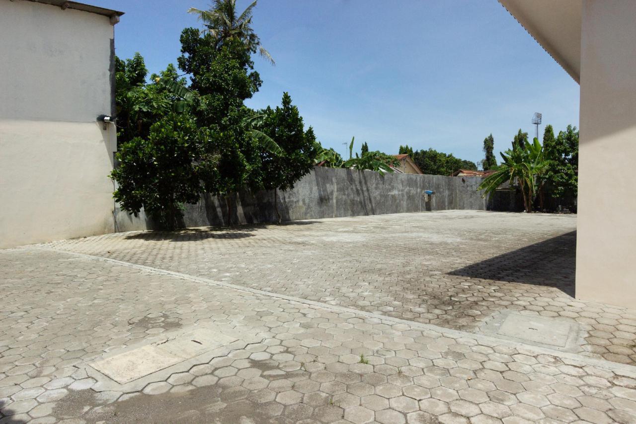 Andung Residence by OYO Rooms