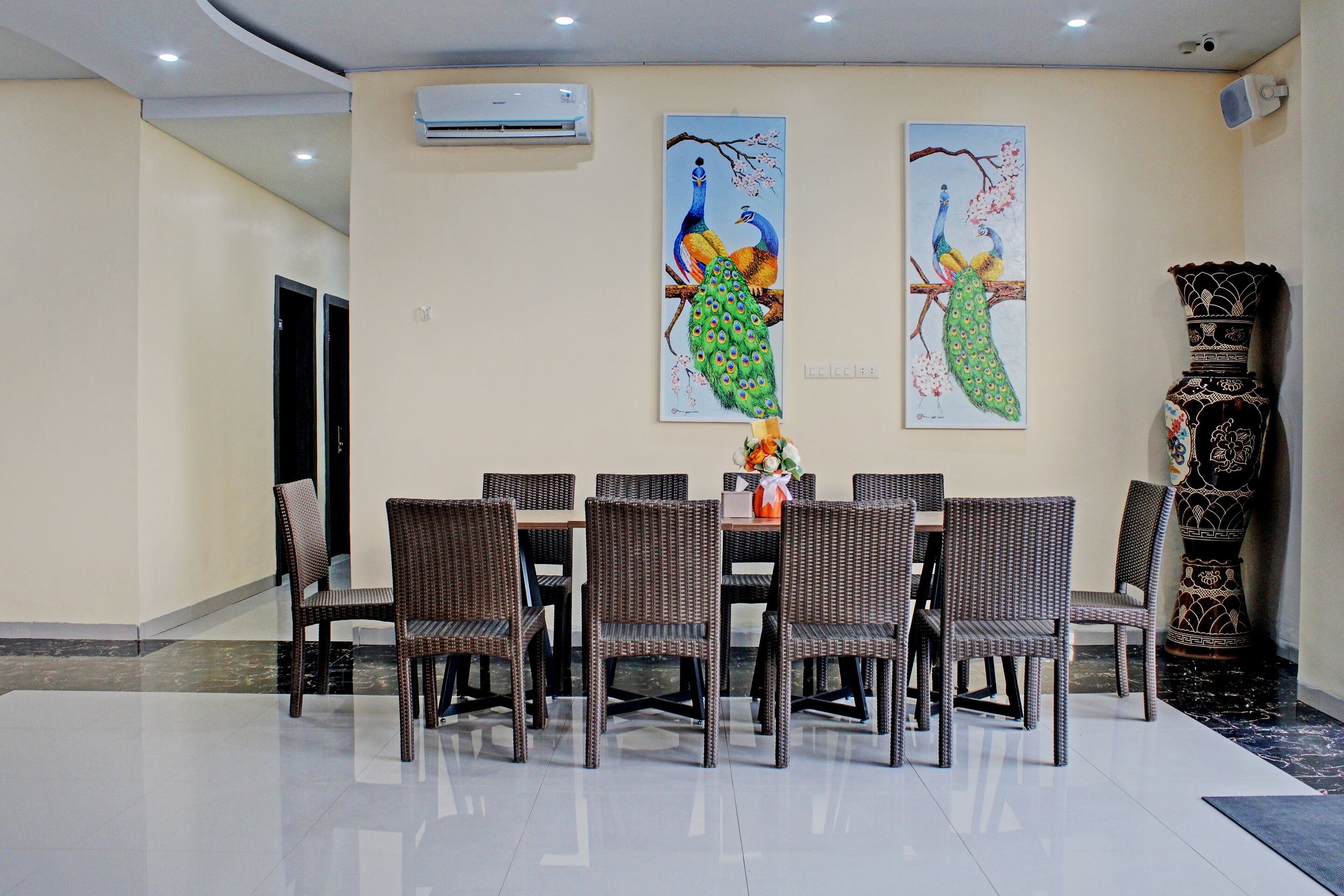 Capital O 92583 Raja Soeta Hostel Syariah
