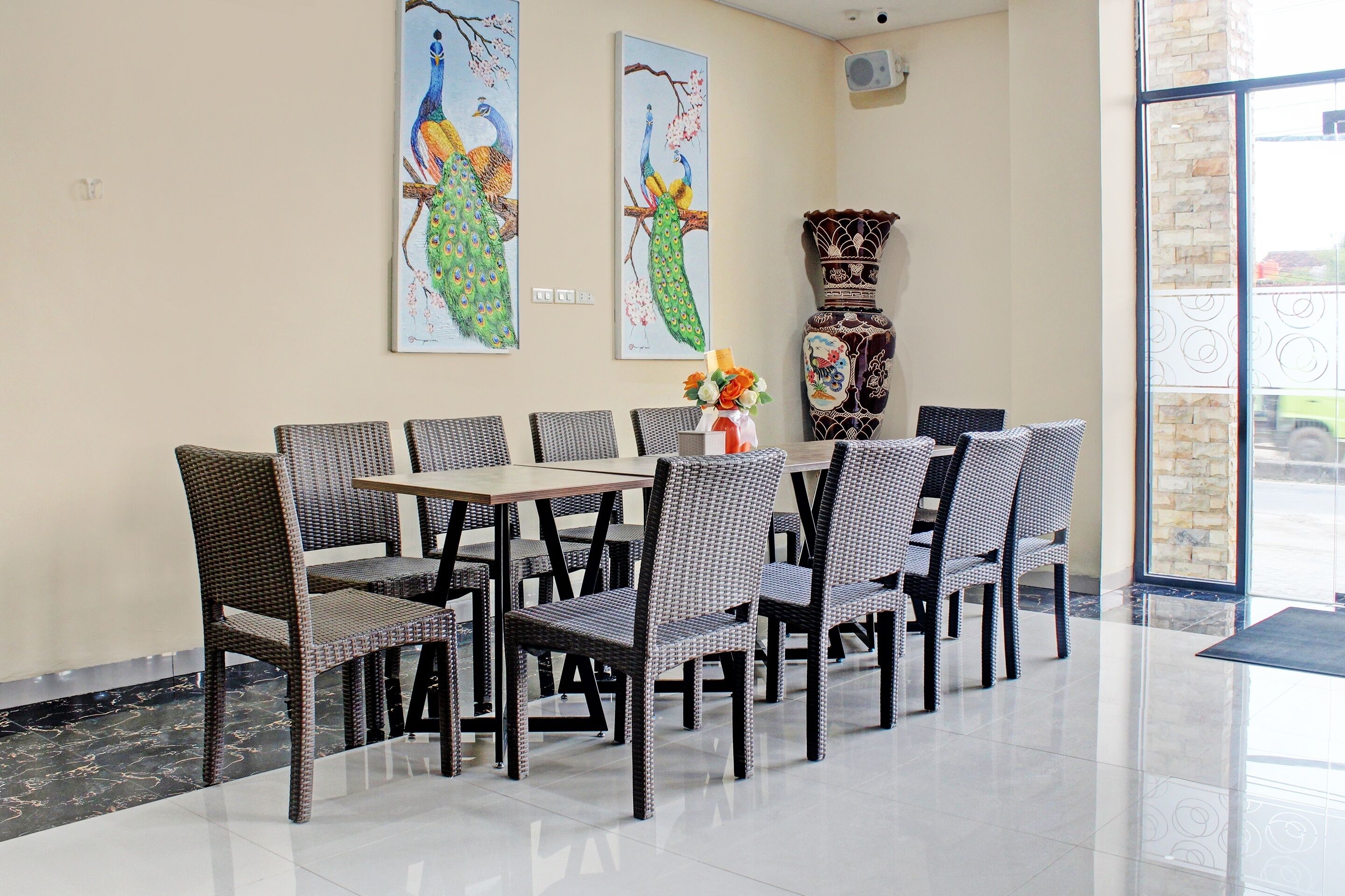 Capital O 92583 Raja Soeta Hostel Syariah