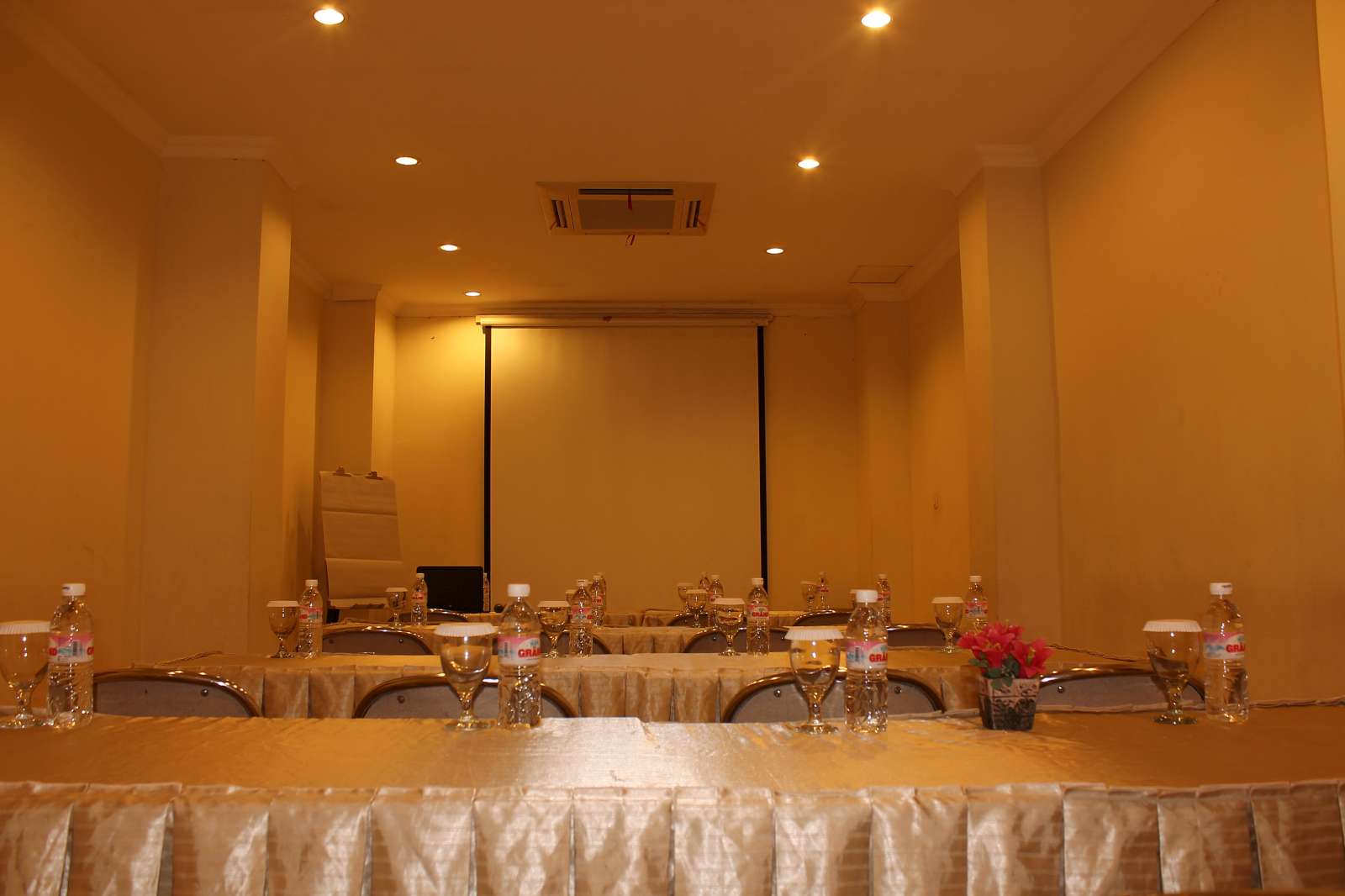 Grande Hotel Lampung Powered By Archipelago