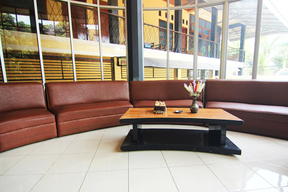 Griya Inayah by OYO Rooms