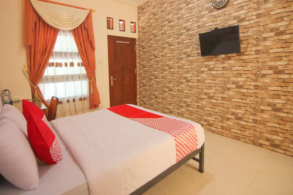 Griya Inayah by OYO Rooms