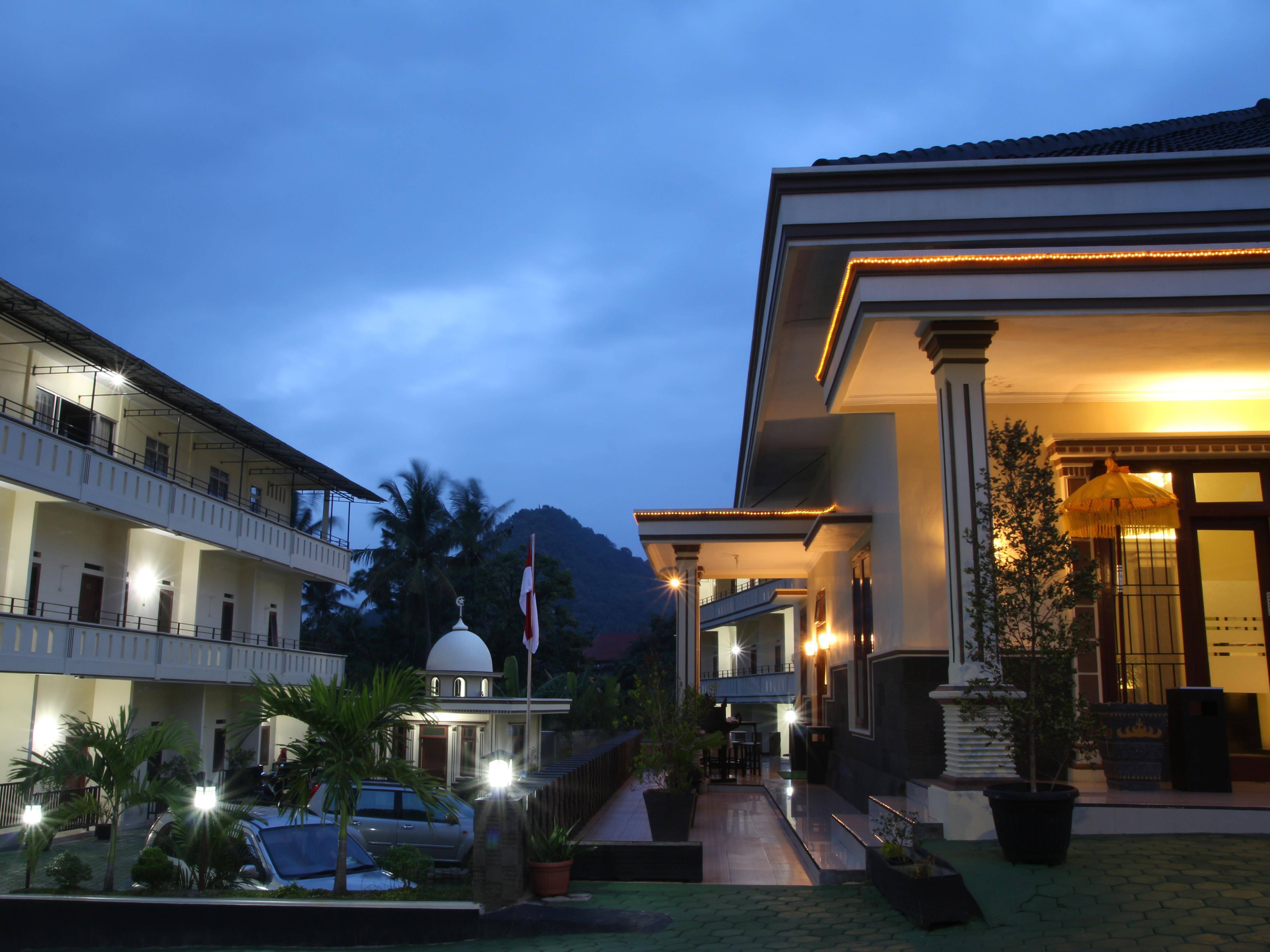 Harion Hostel Syariah
