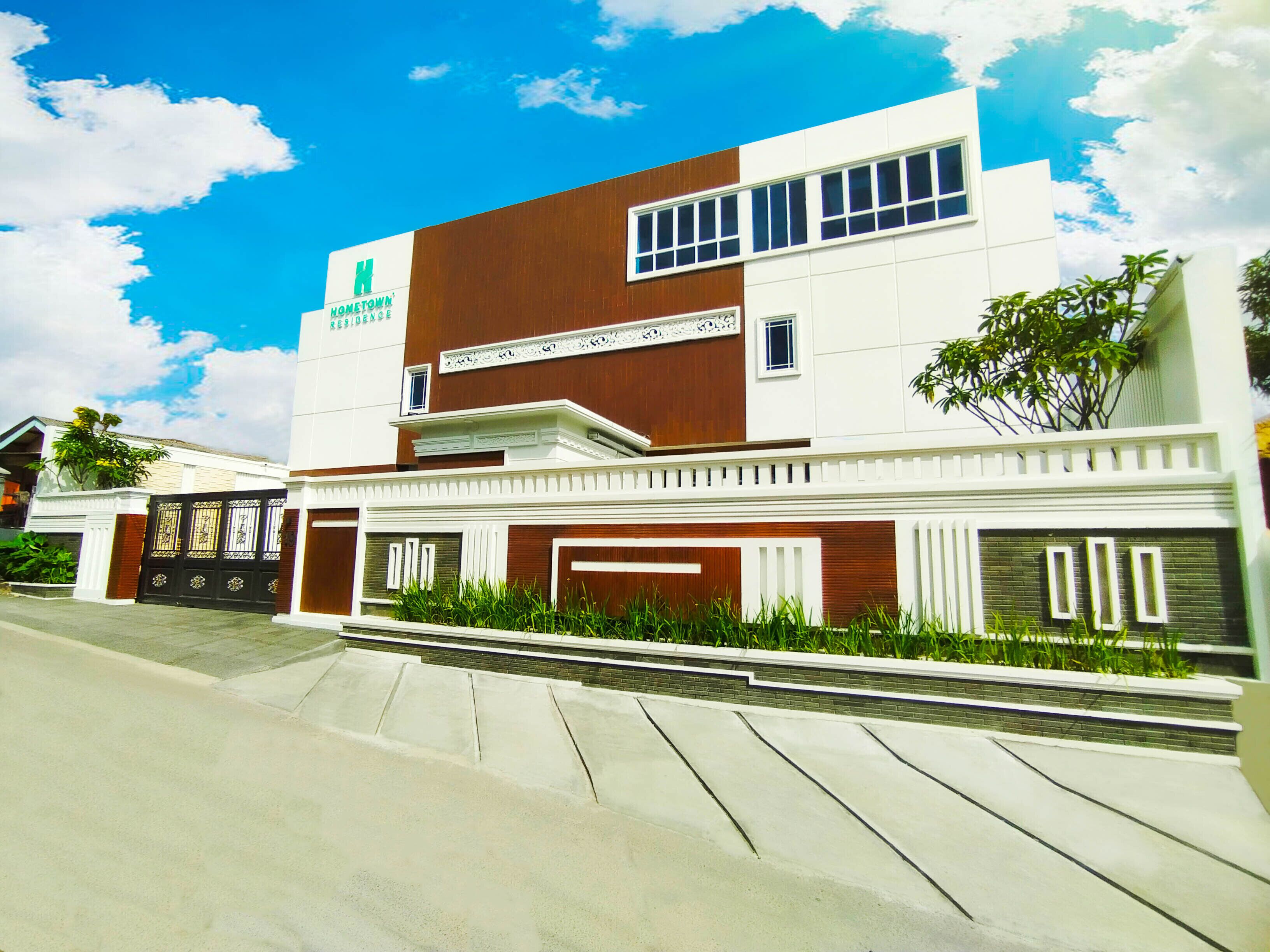 Hometown Residence