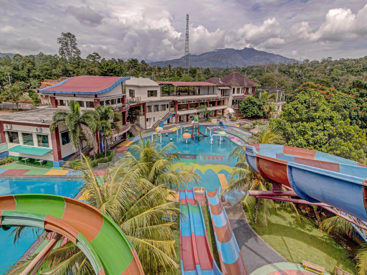 Hotel Bumi Kedaton Waterpark by OYO Rooms