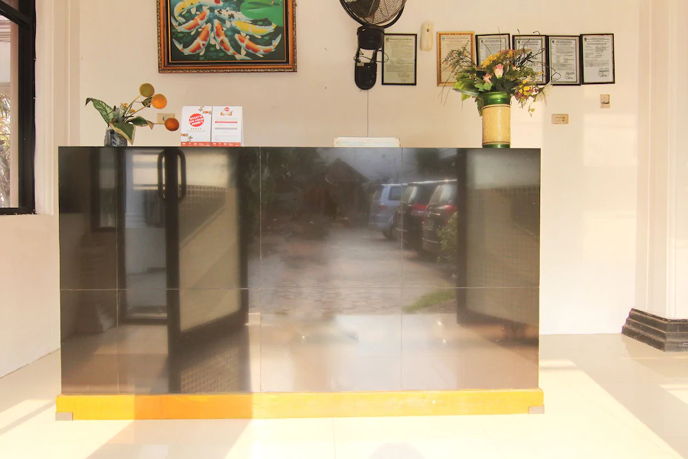 Hotel Garuda by OYO Rooms