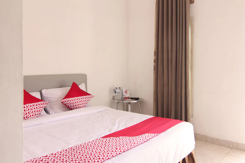 Hotel Garuda by OYO Rooms