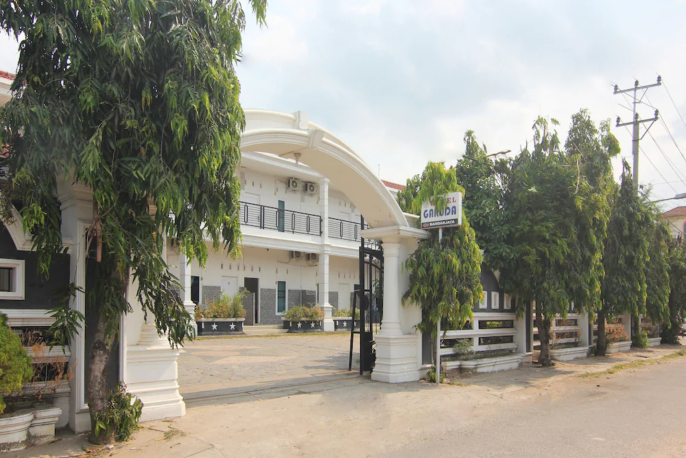 Hotel Garuda by OYO Rooms