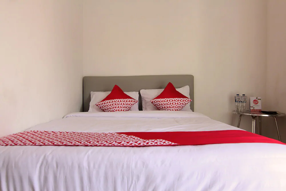 Hotel Garuda by OYO Rooms