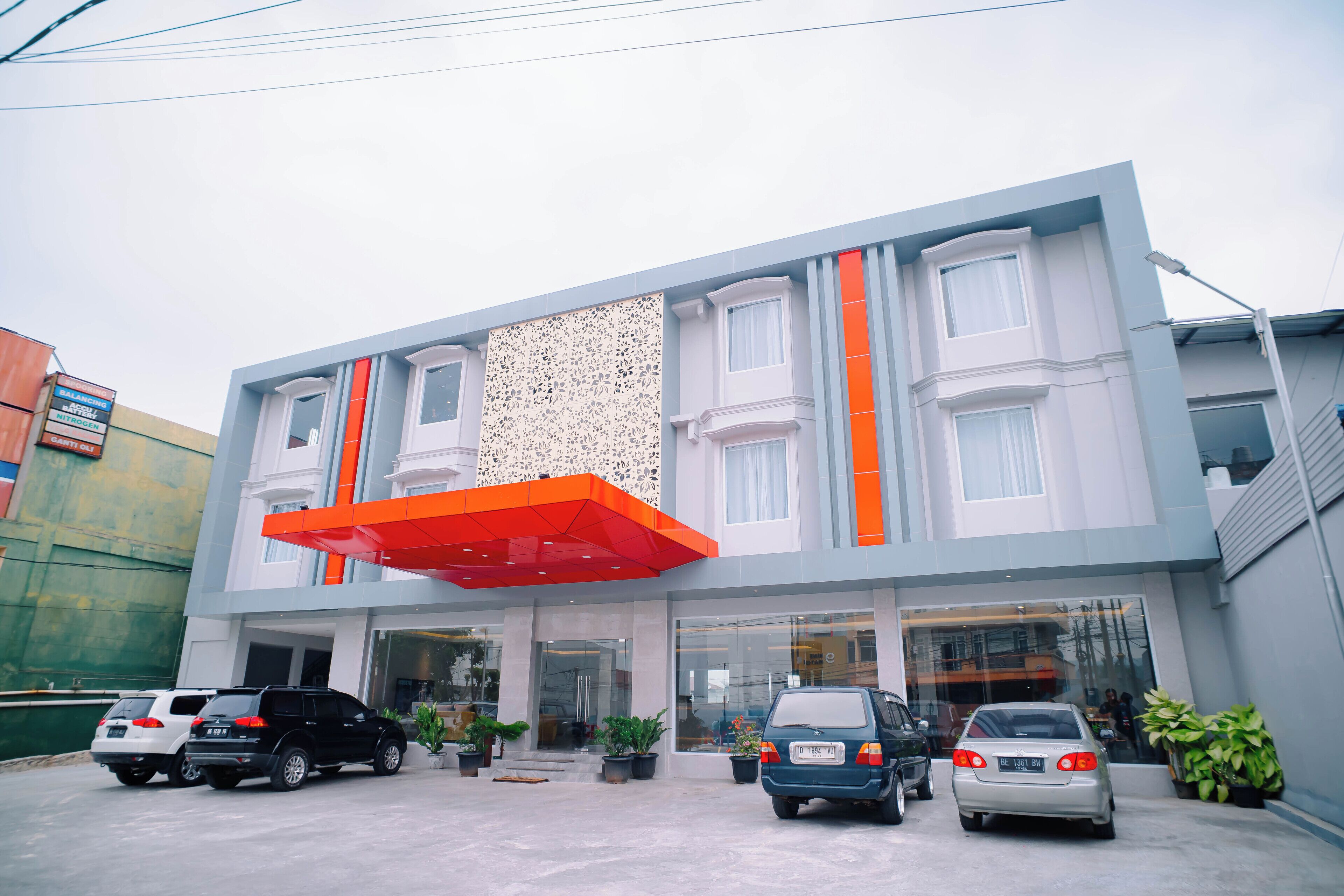 Hotel Grand Luxury Lampung