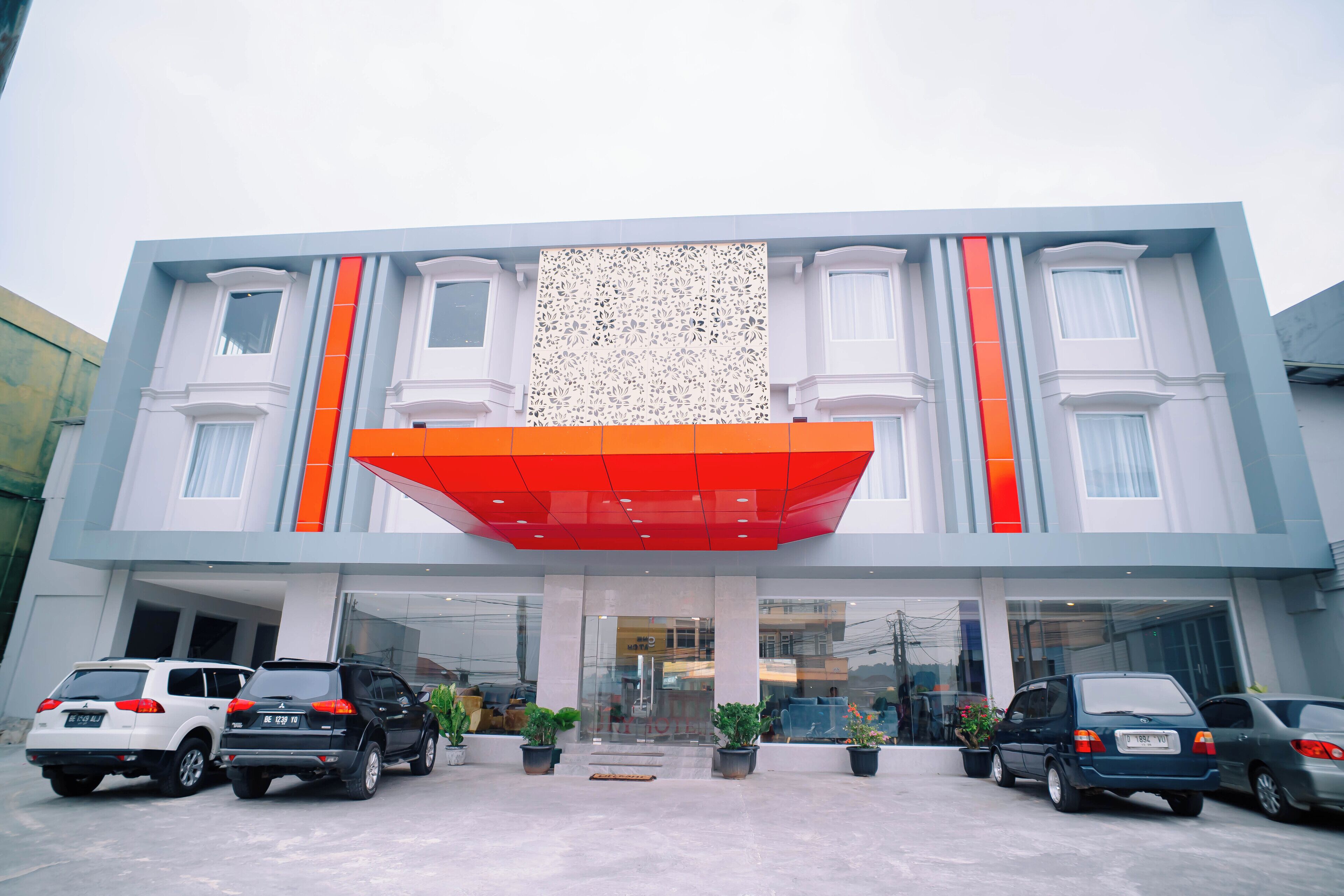 Hotel Grand Luxury Lampung