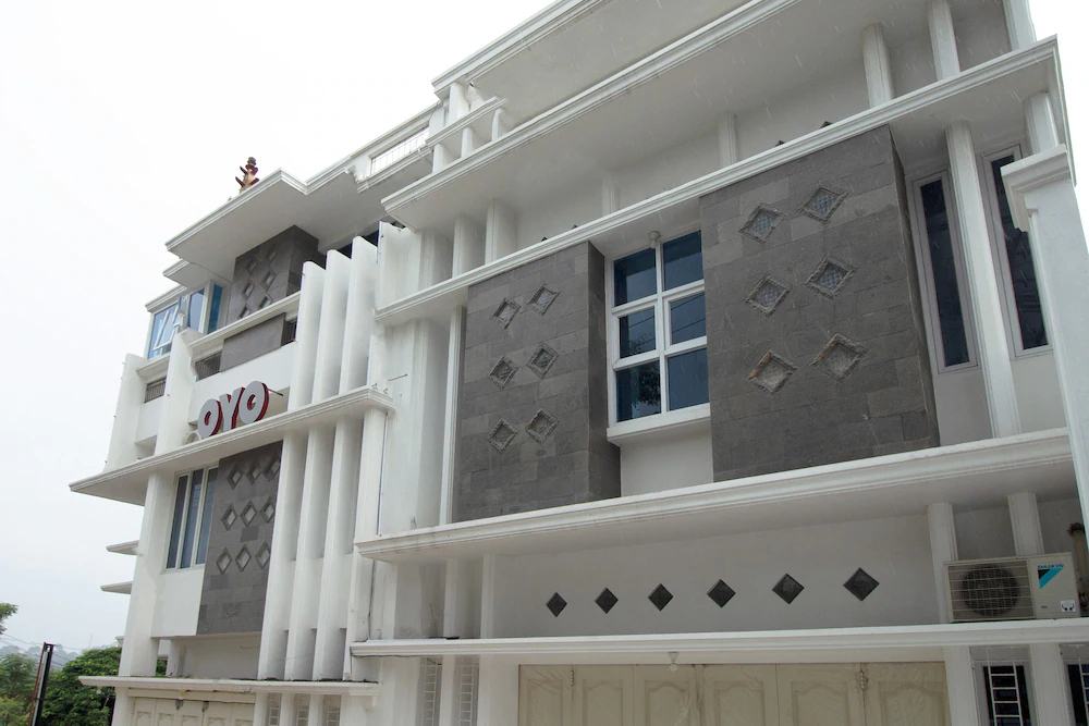 Iciw Iciw Exclusive Homestay by OYO Rooms