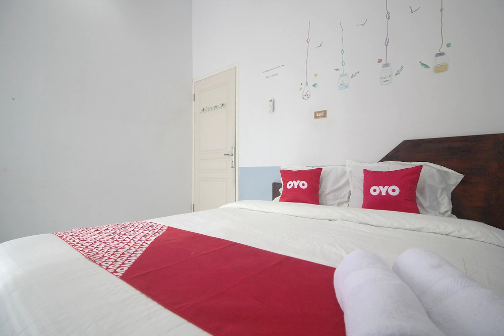 Kartini Residence by OYO Rooms