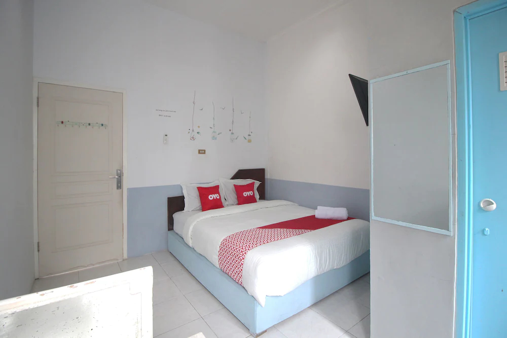 Kartini Residence by OYO Rooms