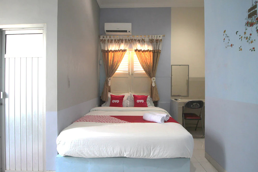 Kartini Residence by OYO Rooms