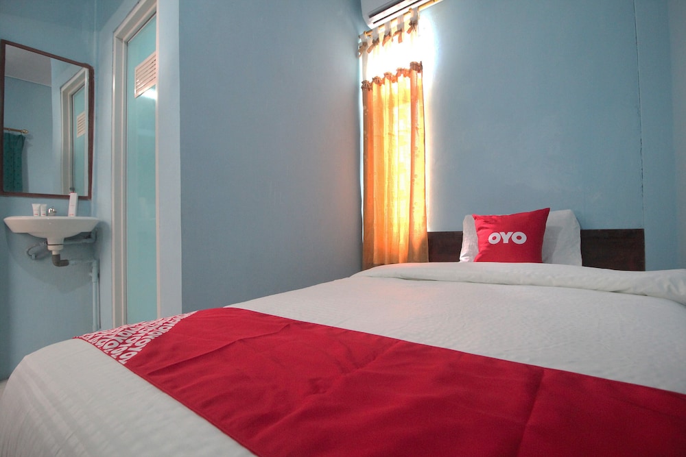 Kartini Residence by OYO Rooms