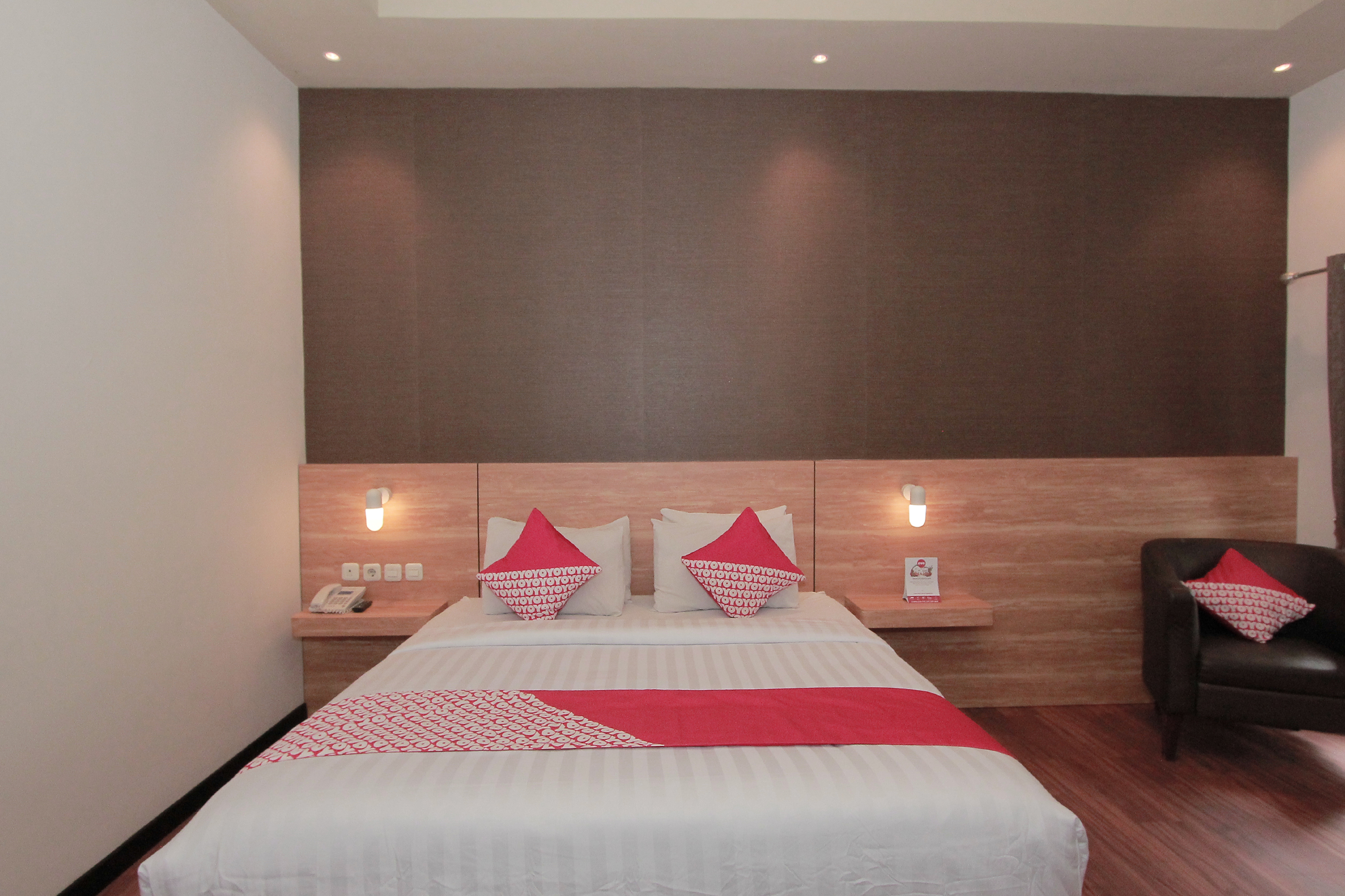 Kuraya Residence By OYO Rooms