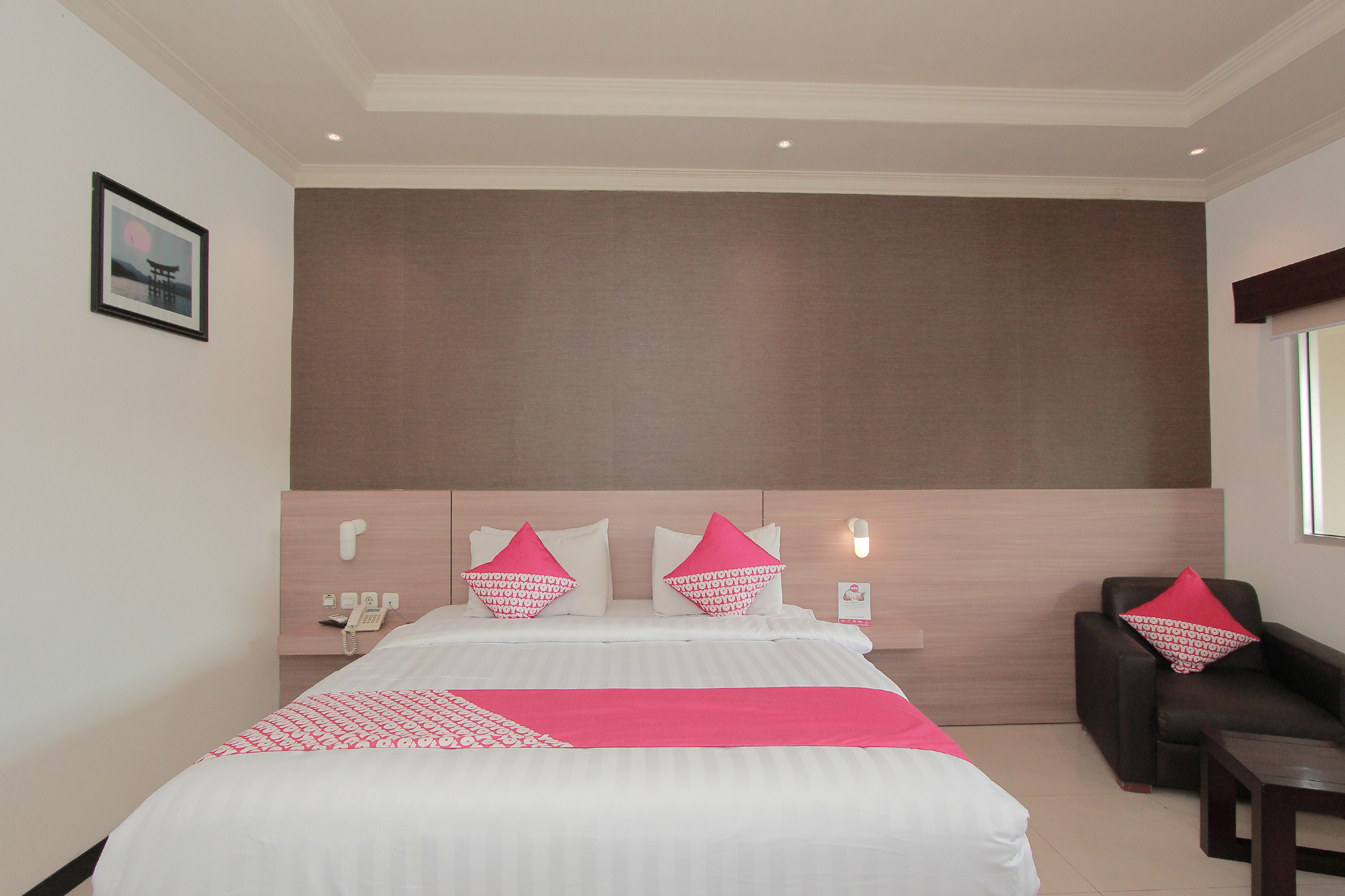 Kuraya Residence By OYO Rooms