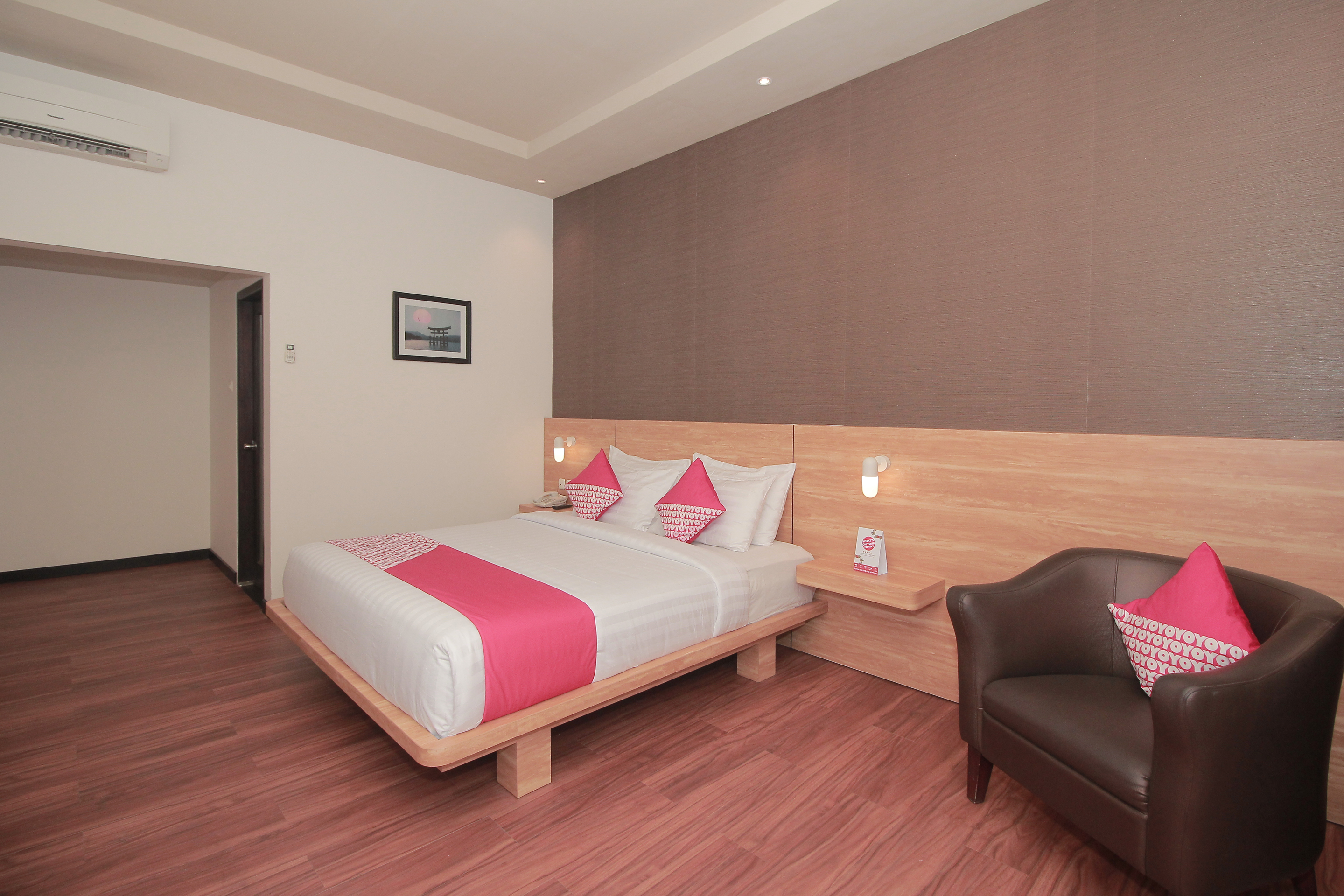 Kuraya Residence By OYO Rooms