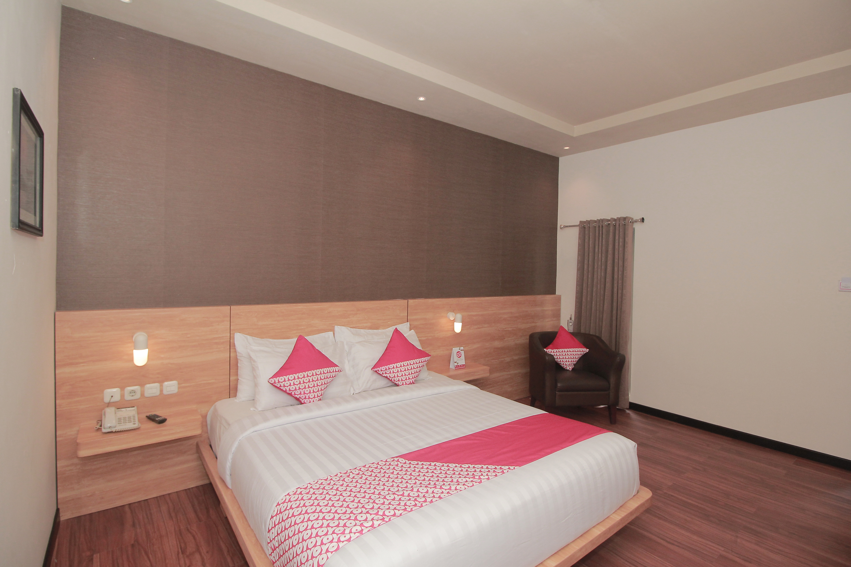 Kuraya Residence By OYO Rooms
