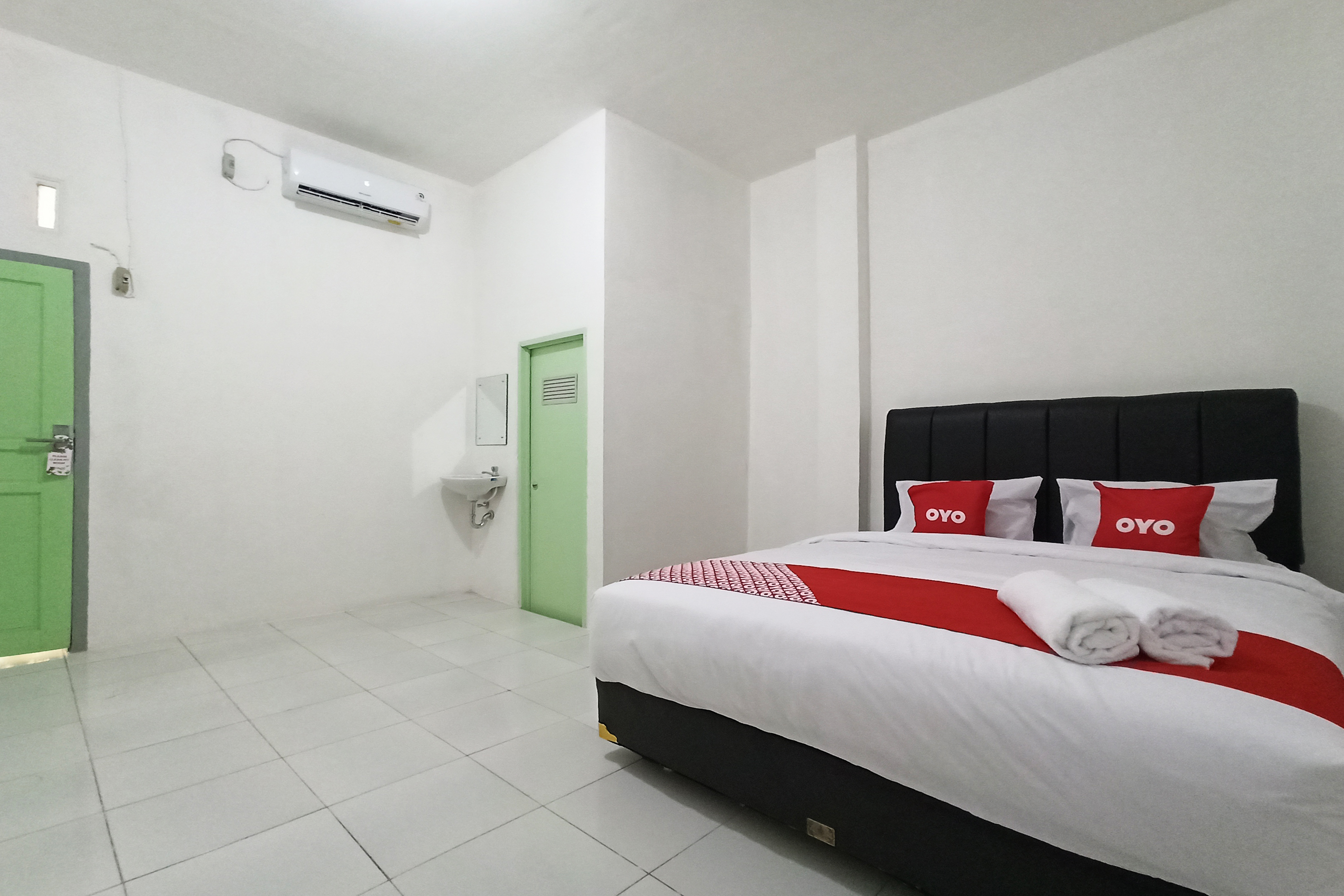Lyfriska Residence by OYO Rooms