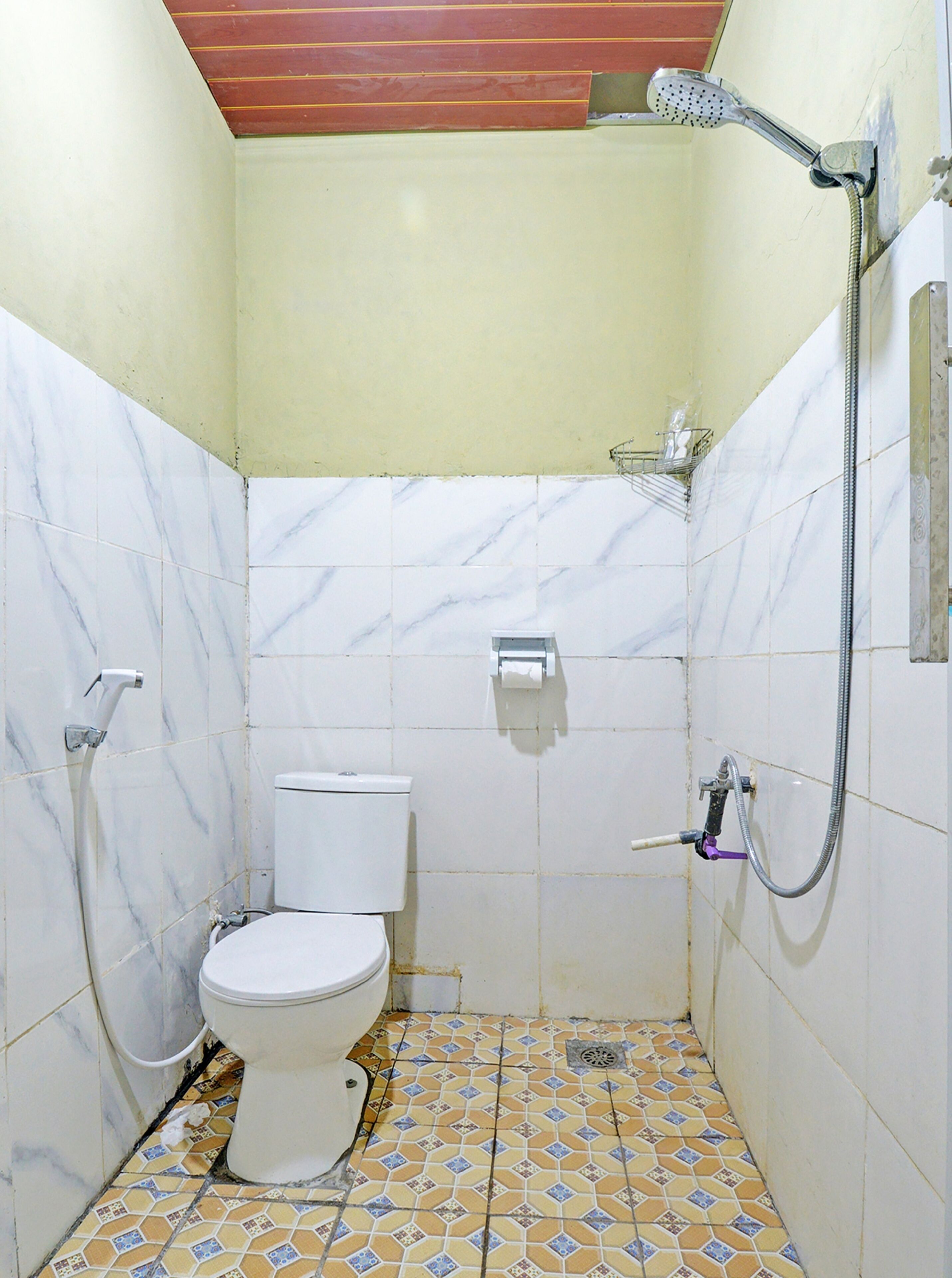 Maharani Guest House Syariah by OYO