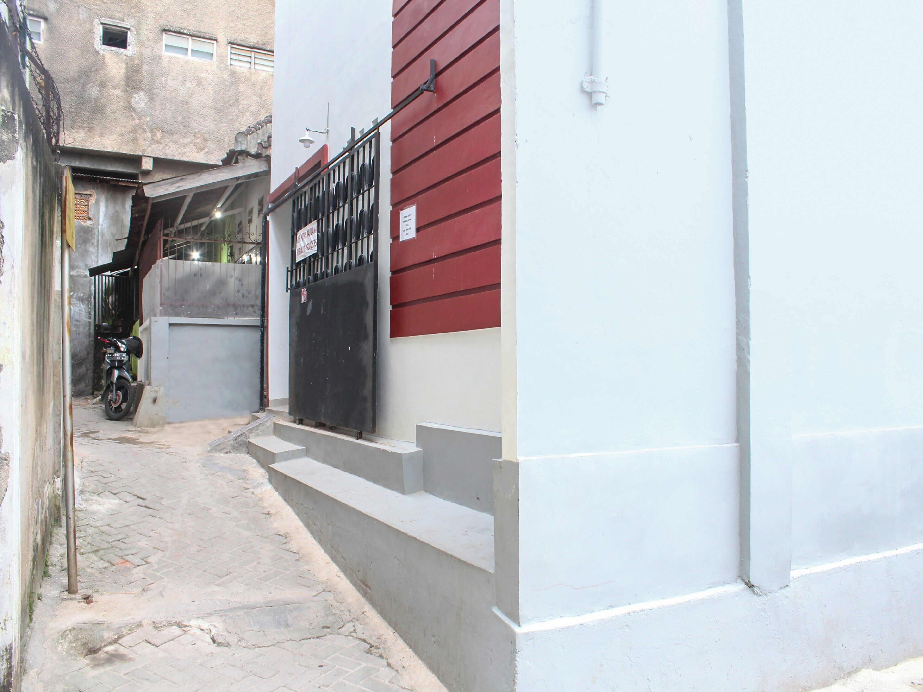Maulana Guest House Simpur By OYO