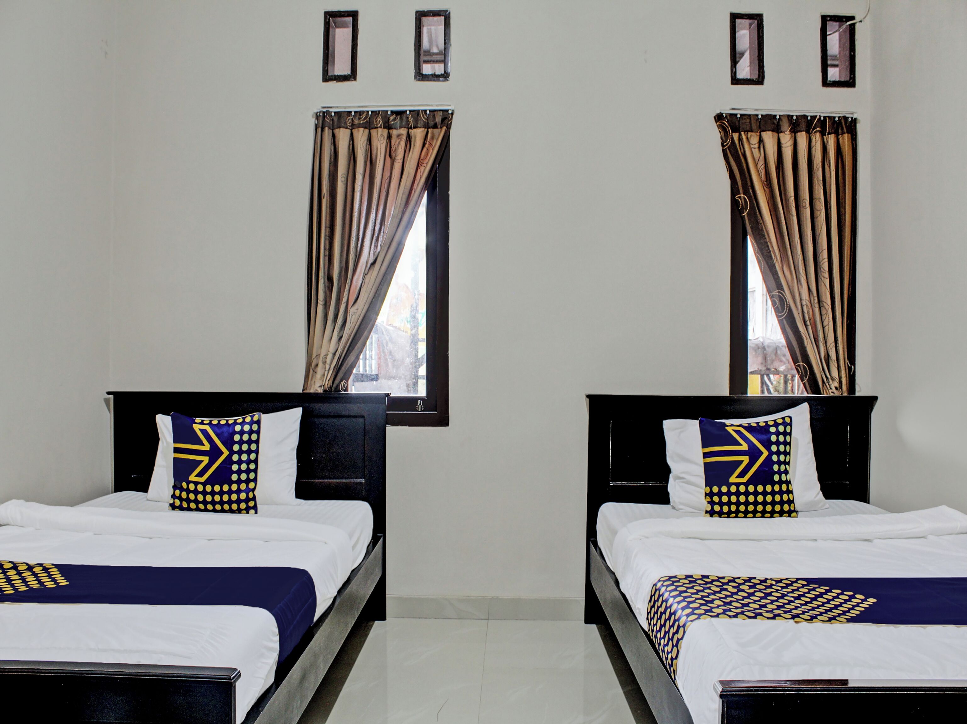 Maulana Guest House Simpur By OYO