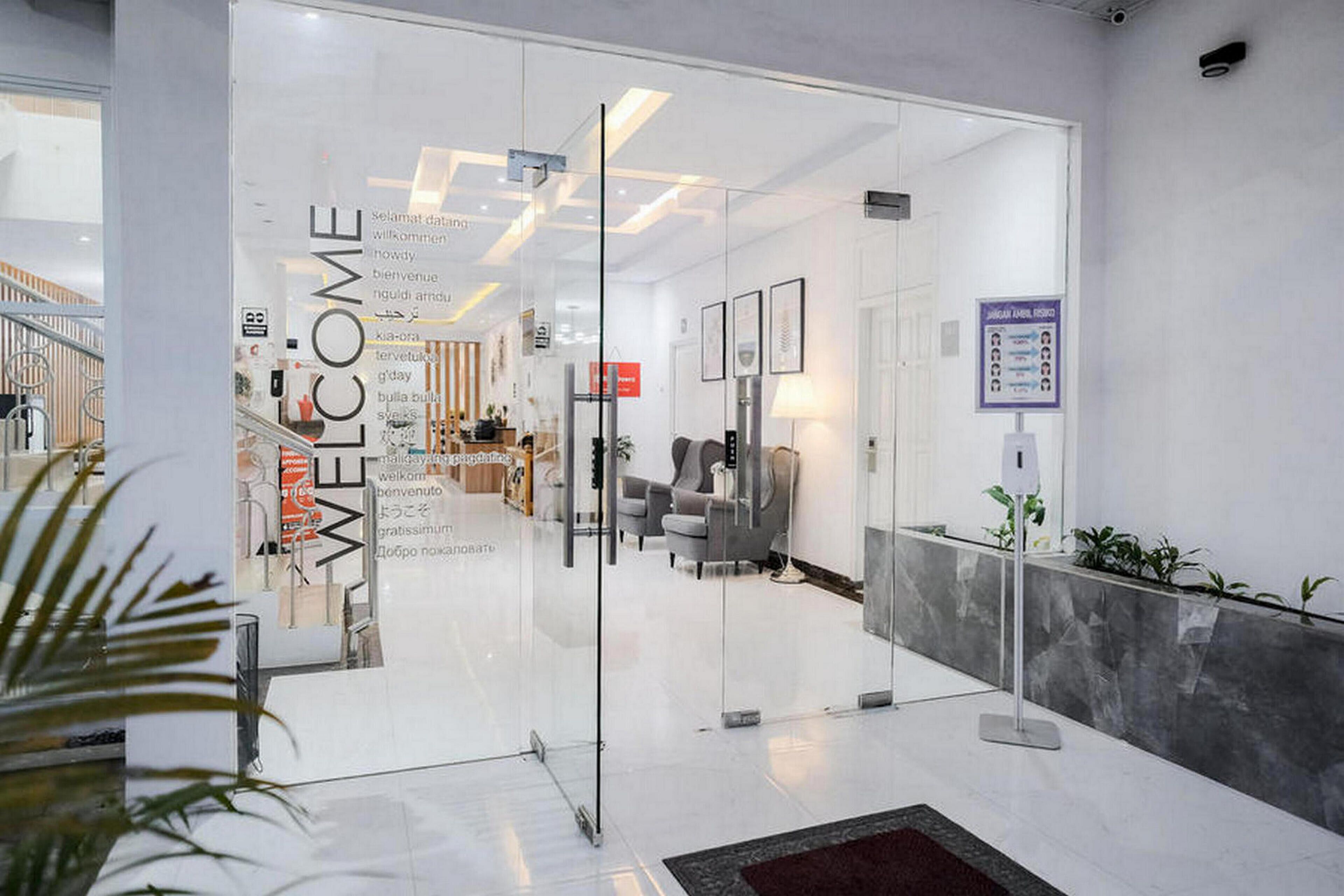 Mozy's Guesthouse by RedDoorz