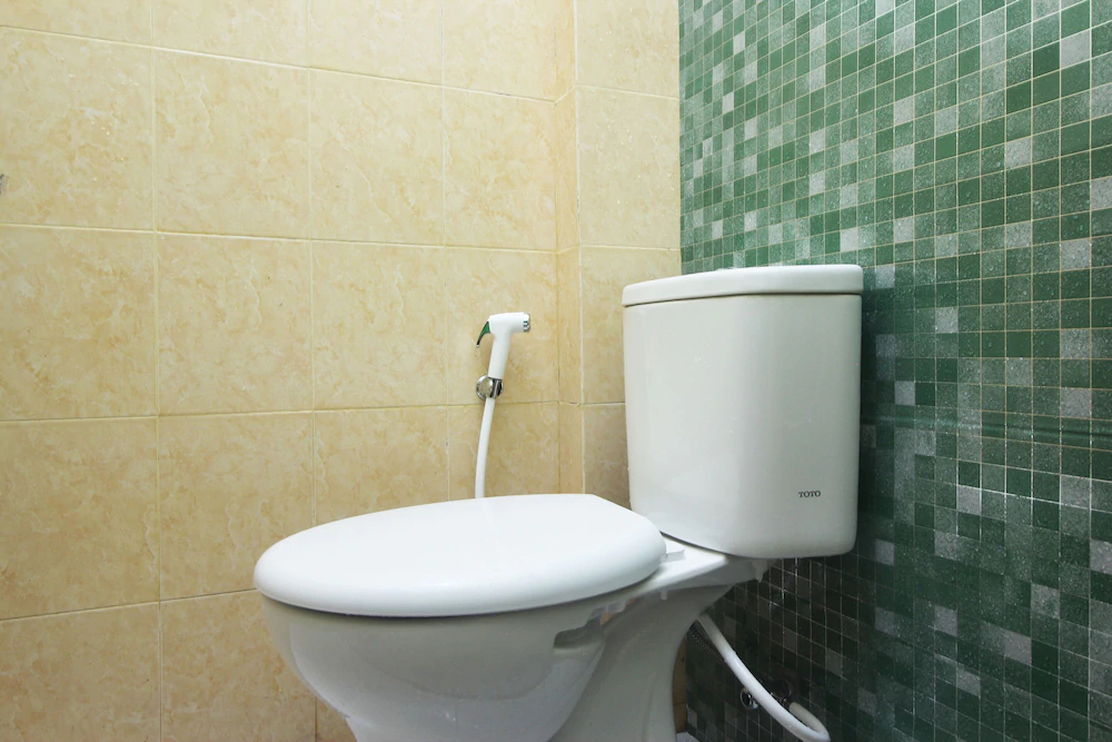 Pemondokan Alvaro 2 by OYO Rooms