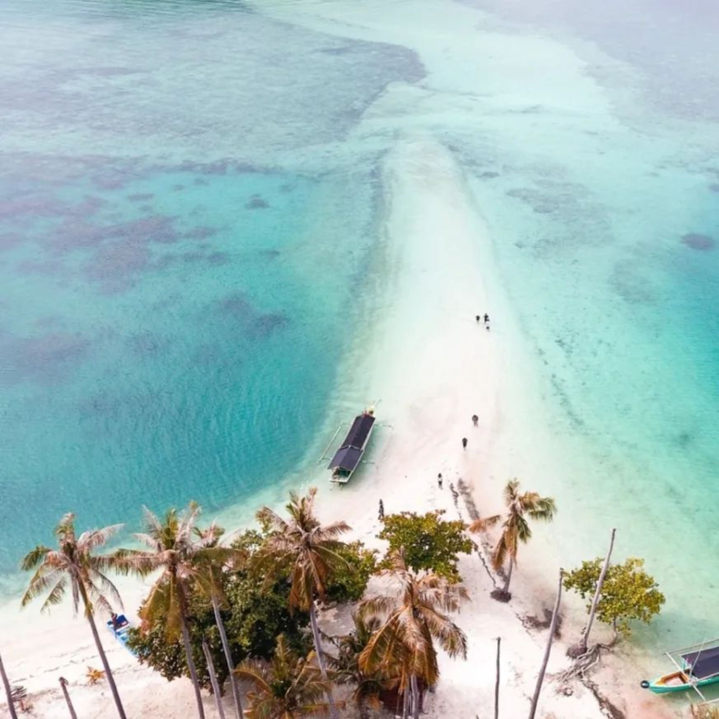 Pulau Mahitam Resort & Cottage By Hotelku