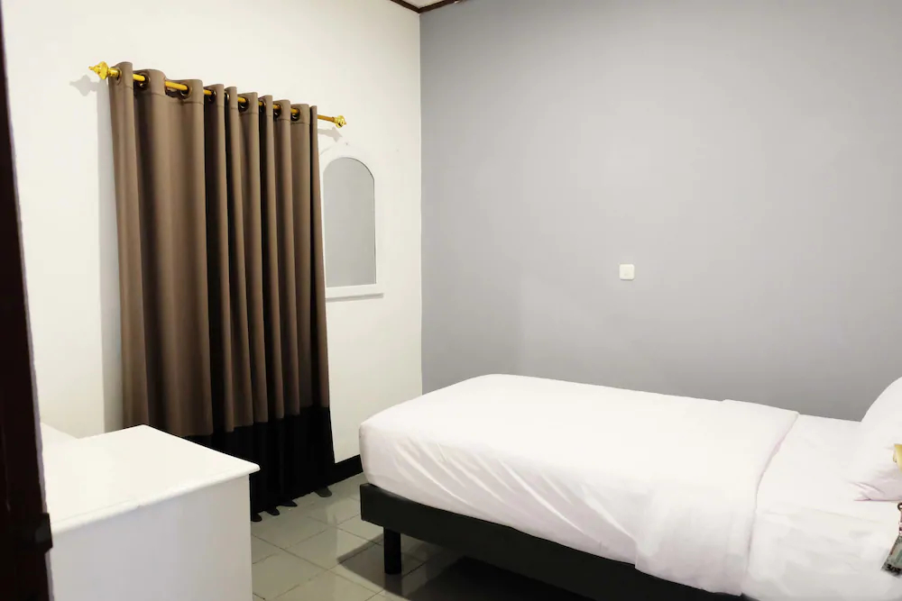 Rarem Bed & Breakfast