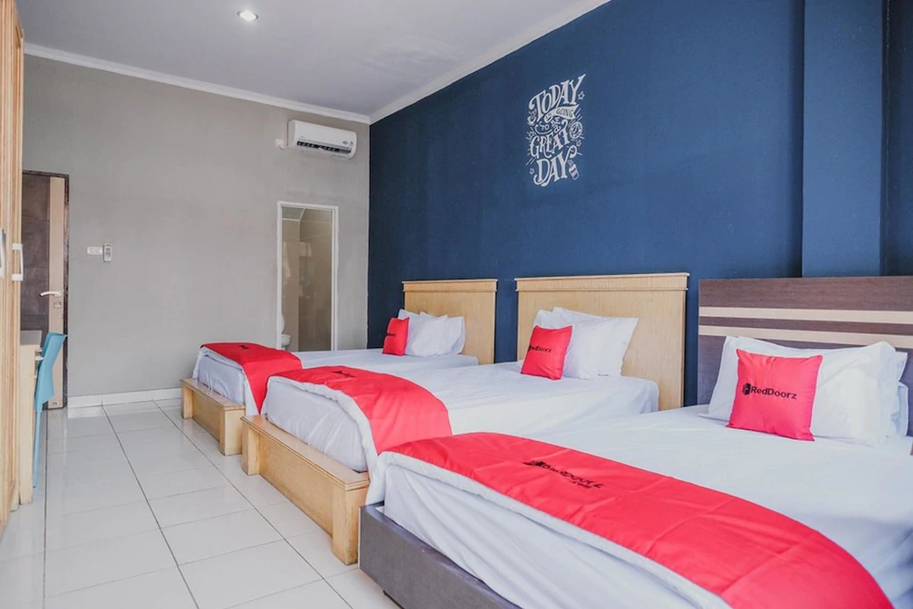 RedDoorz @ Jalan Hayam Wuruk Lampung