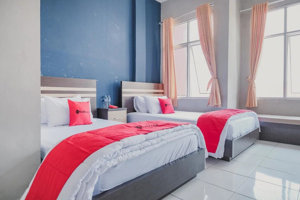RedDoorz @ Jalan Hayam Wuruk Lampung