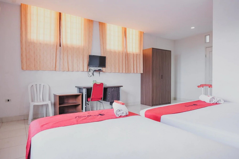 RedDoorz @ Jalan Hayam Wuruk Lampung