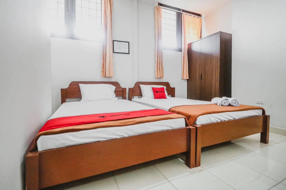 RedDoorz @ Jalan Hayam Wuruk Lampung