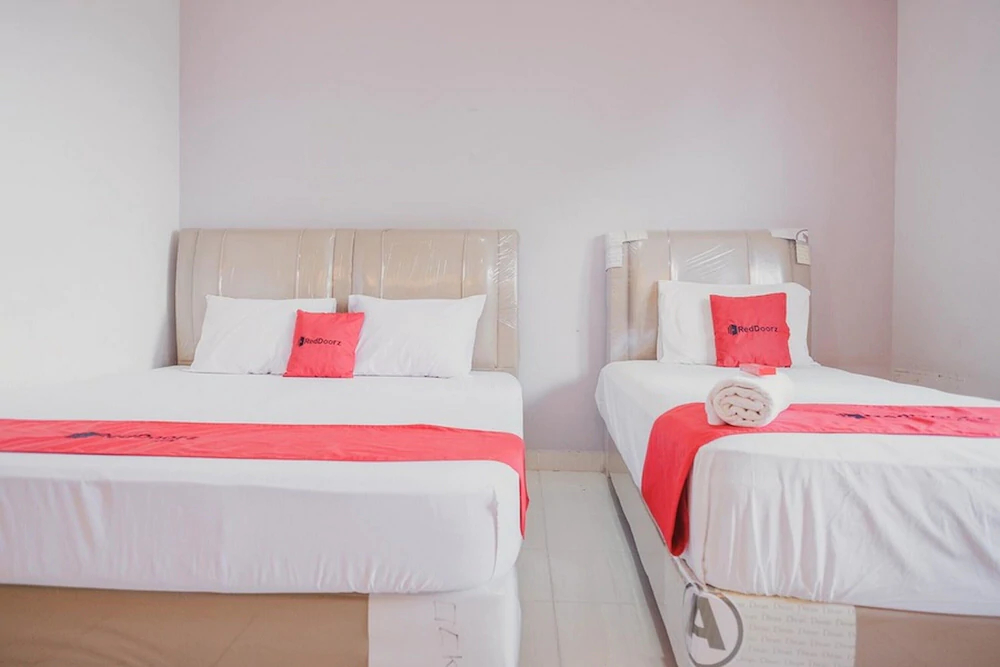RedDoorz @ Jalan Hayam Wuruk Lampung